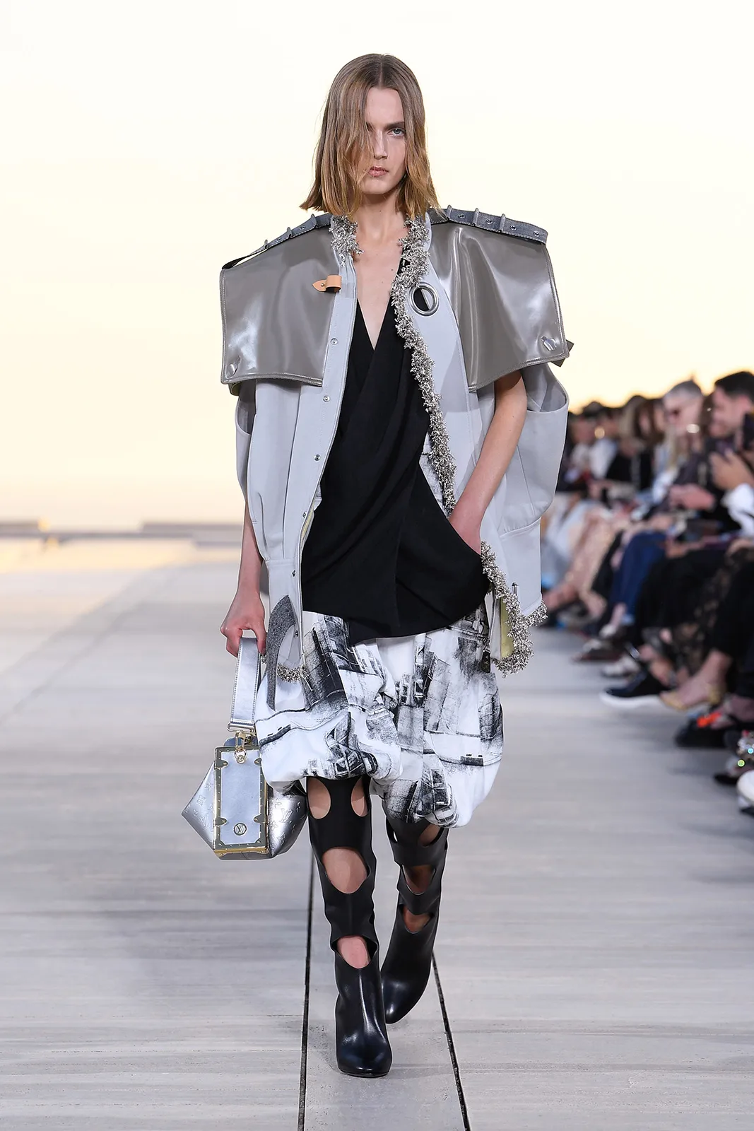 Louis Vuitton Cruise 2023 Metalmagazine 28