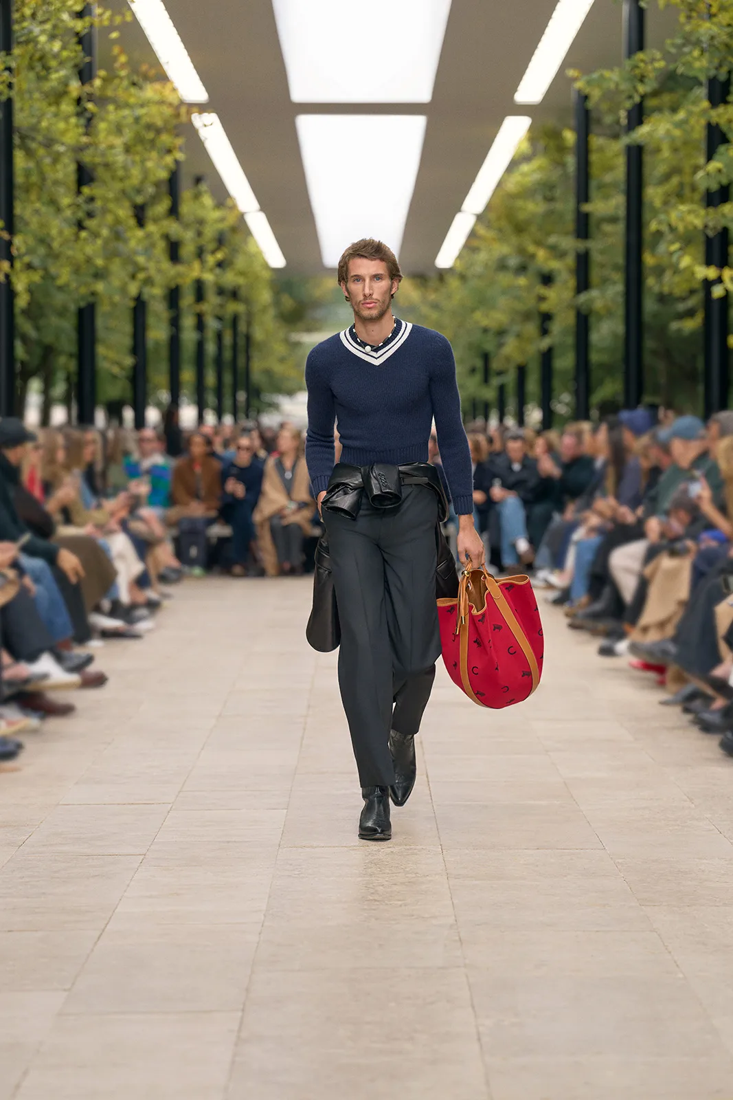 Celine-S26-look-28
