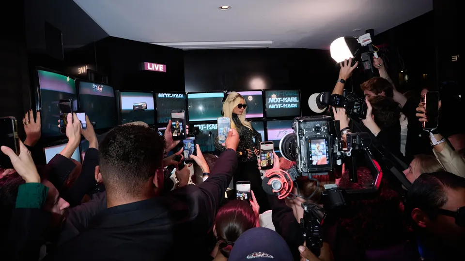 Karl Lagerfeld x Paris Hilton