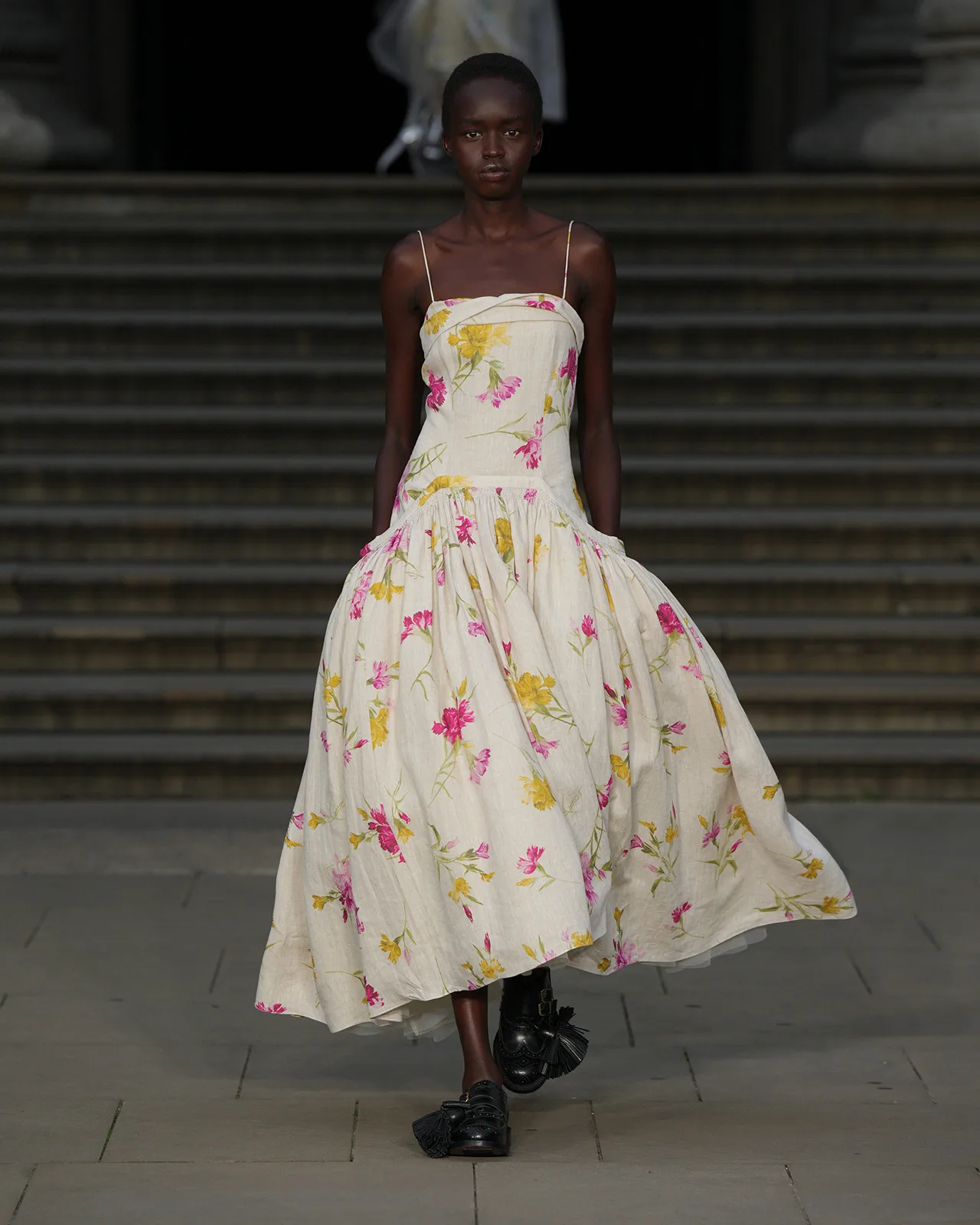 ERDEM-Spring-Summer-2025---Photographed-by-Jason-Lloyd-Evans---Look-19