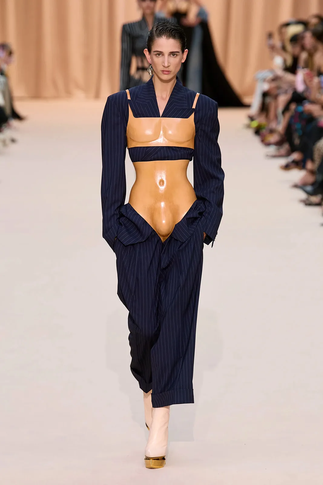 00020 Jean Paul Gaultier Fall 2022 Couture Credit Gorunway