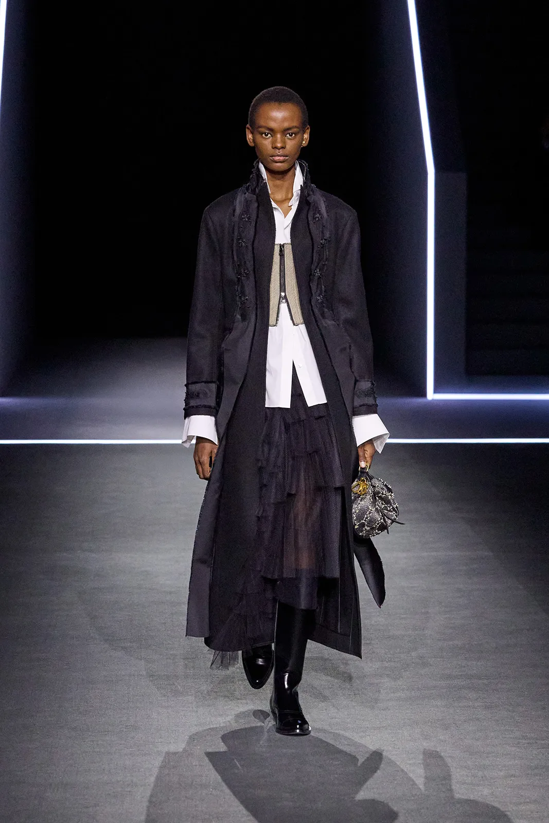 DIOR-RTW-AW25-25-©-DIOR_LOOK03