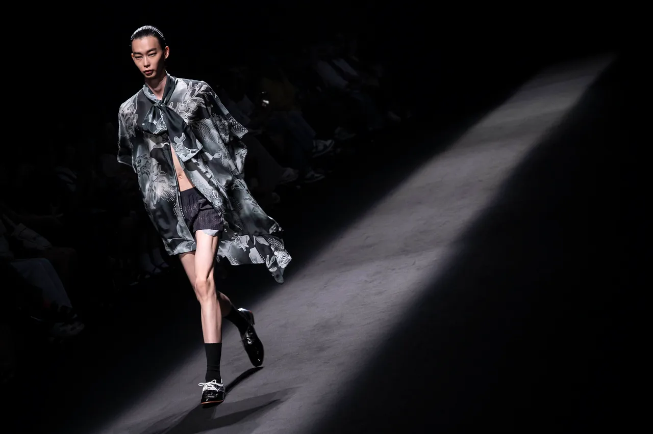 Rakuten-Fashion-Week-Tokyo_1