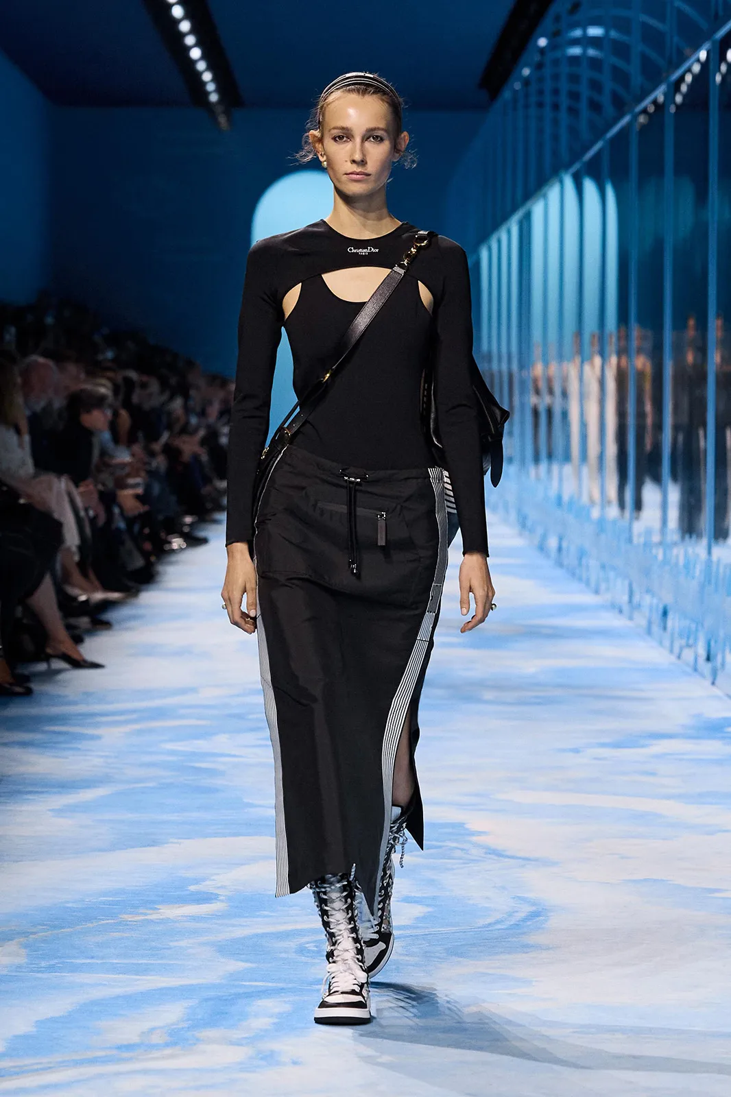 DIOR_RTW_SS25_look_25