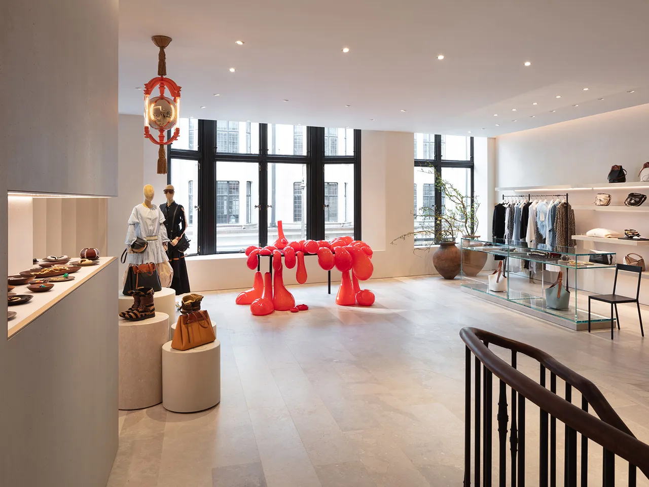 Casa Loewe London Metalmagazine 4