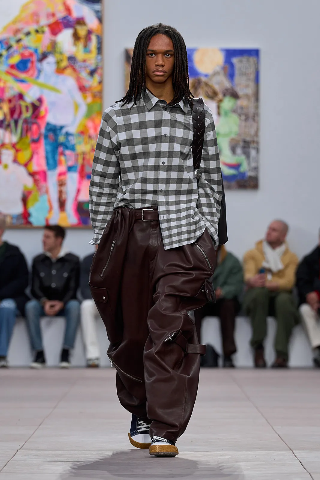 LOEWE_FW24_MW_SHOW_6