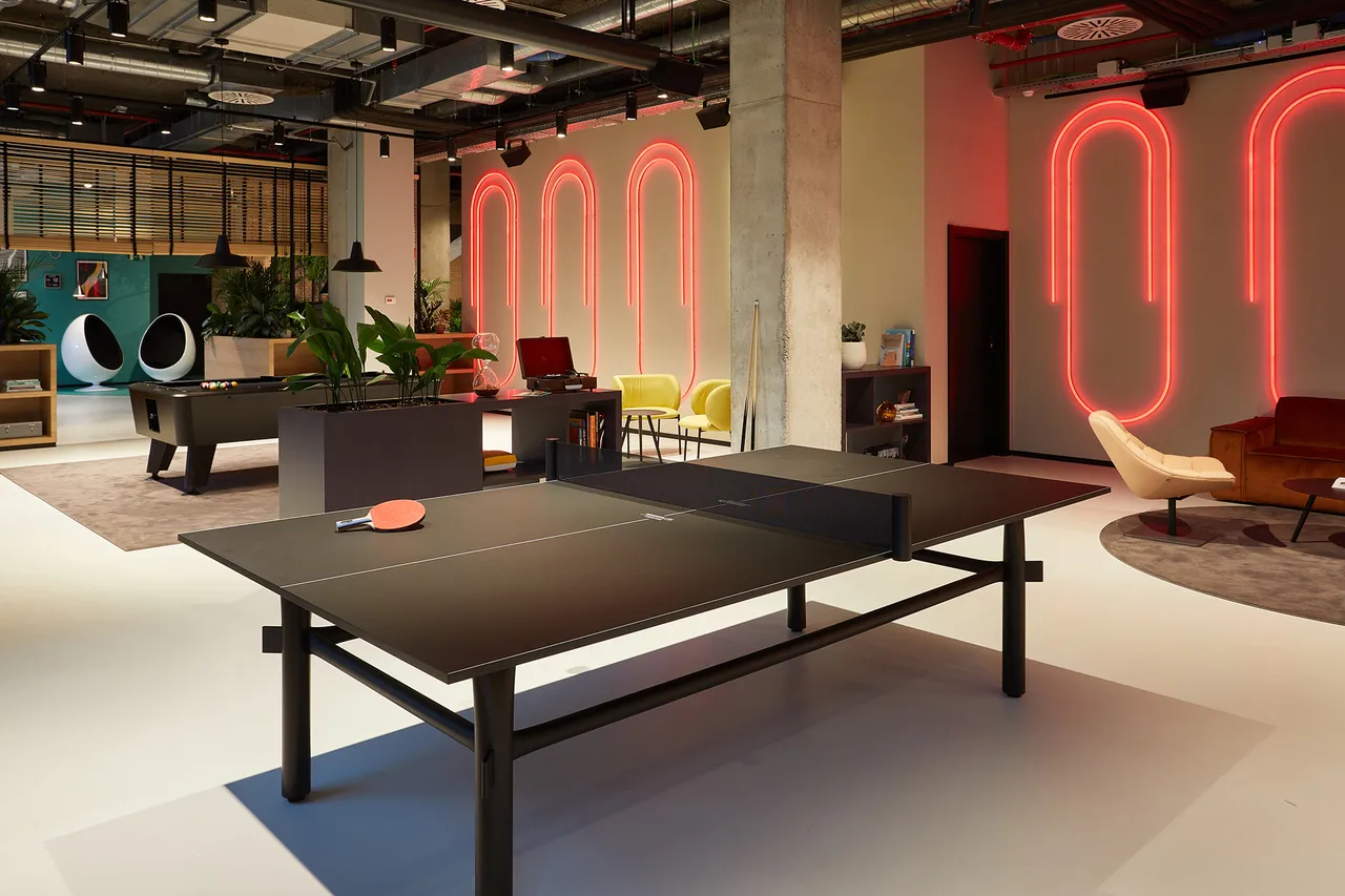 The Social Hub