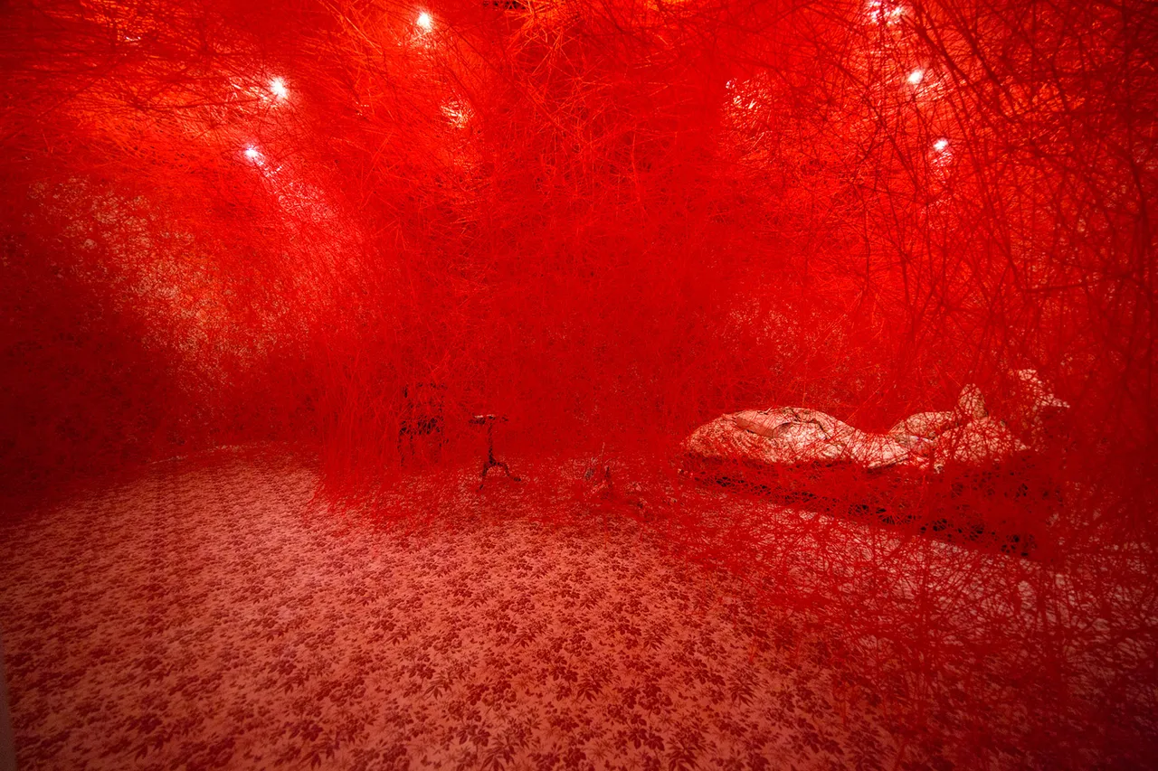 Chiharu Shiota Gucci Herbarium Room
