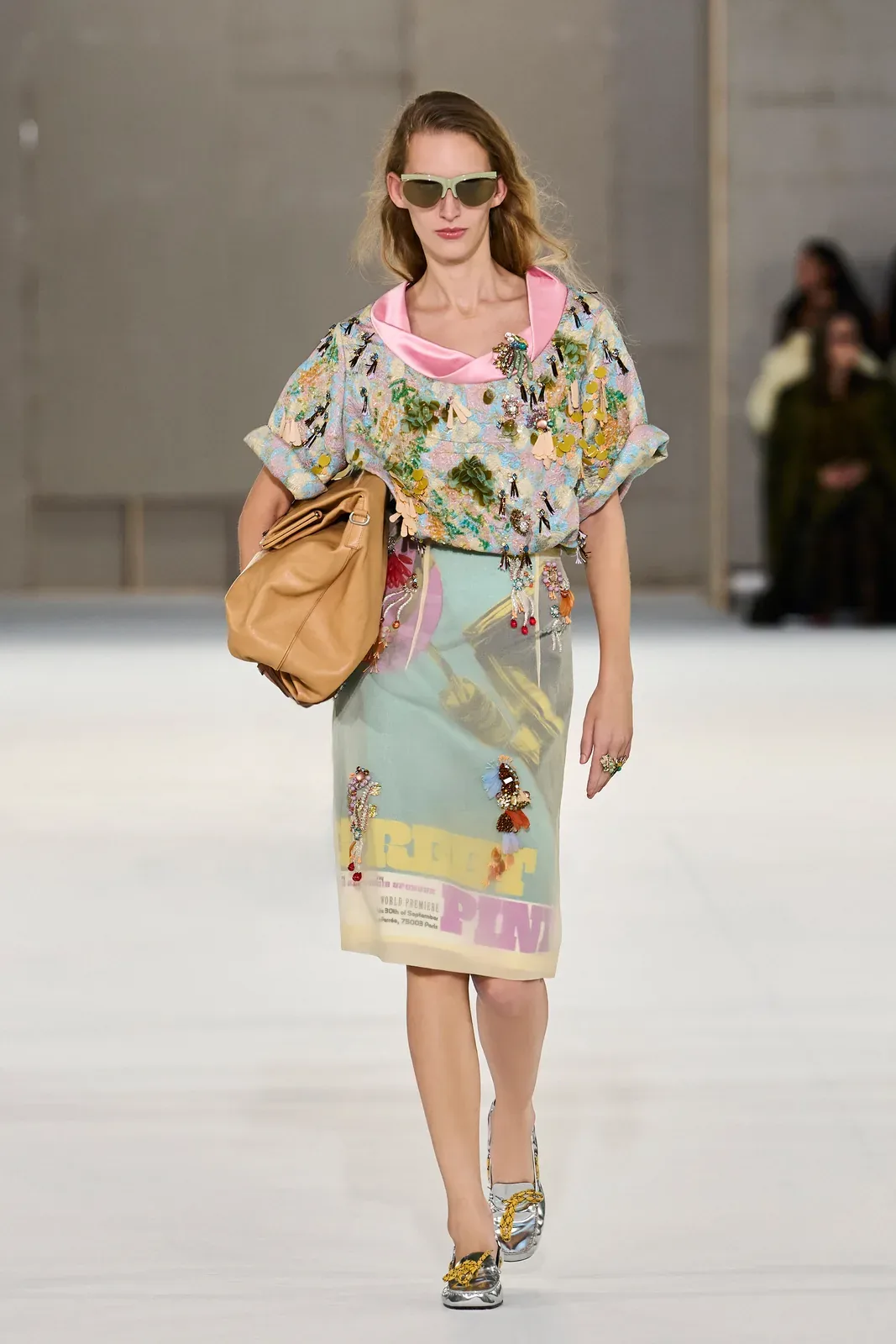 metal-dries-van-noten-ss27-26