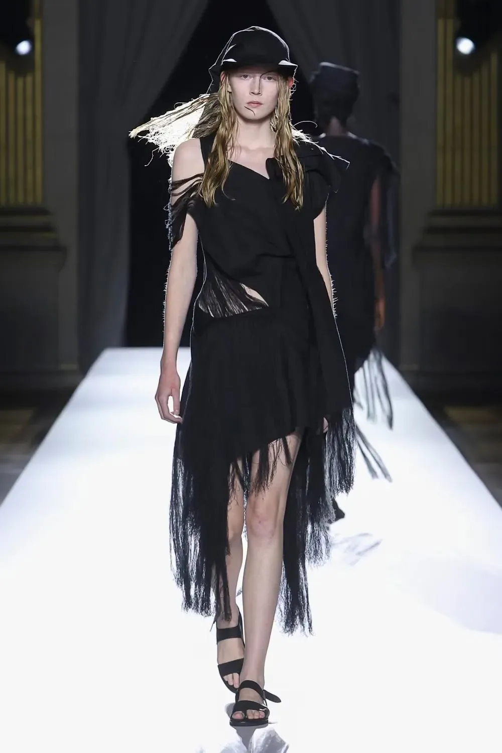 metal-yohji-yamamoto-04