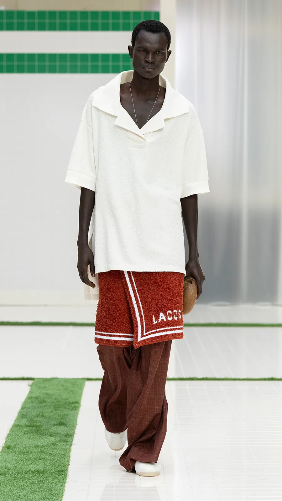 Lacoste_5.jpg