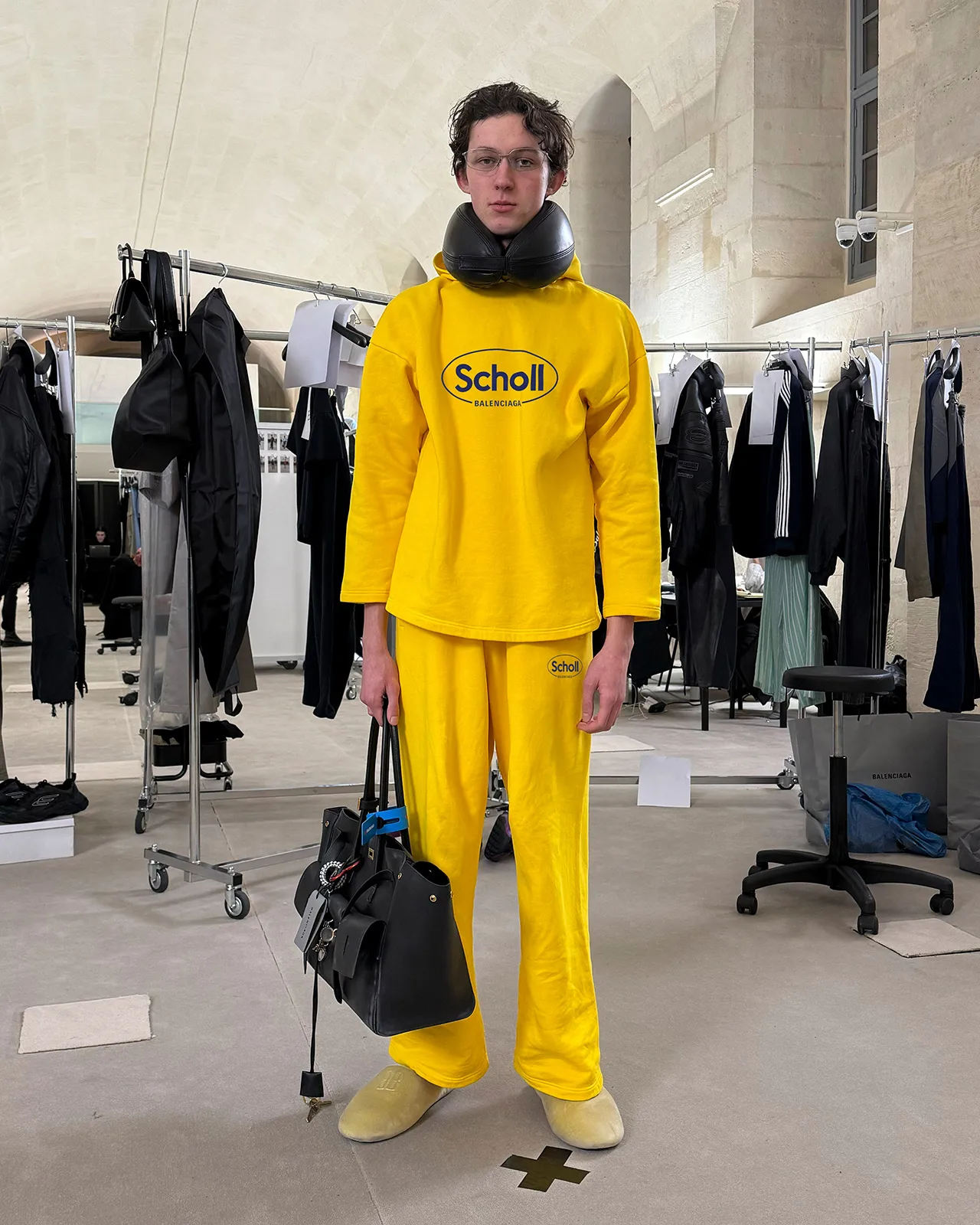 BALENCIAGA-FALL-25-LOOK-42_REDON.jpg