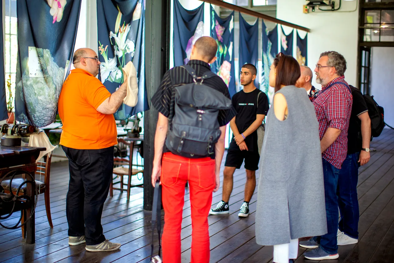 20190601 Visita Fabrica02