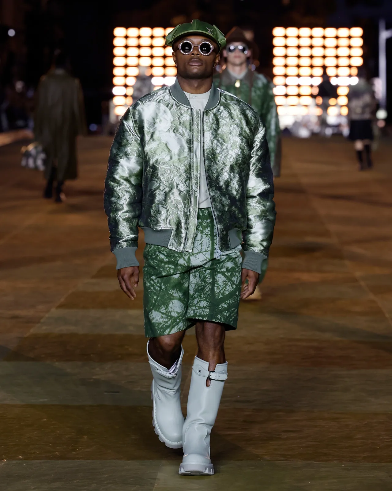 Louis Vuitton Mens Spring Summer 2024 Look 17