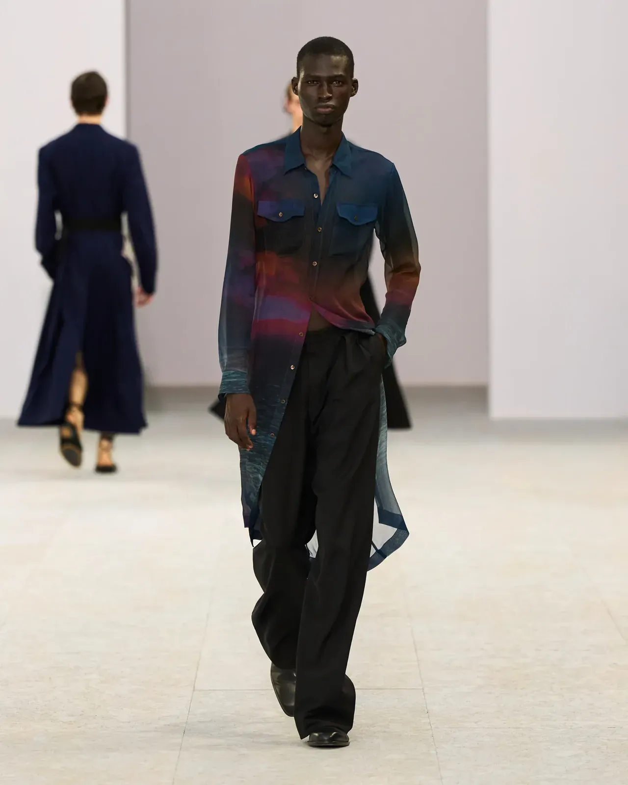 metal-dries-van-noten-s-s-2027-menswear-37