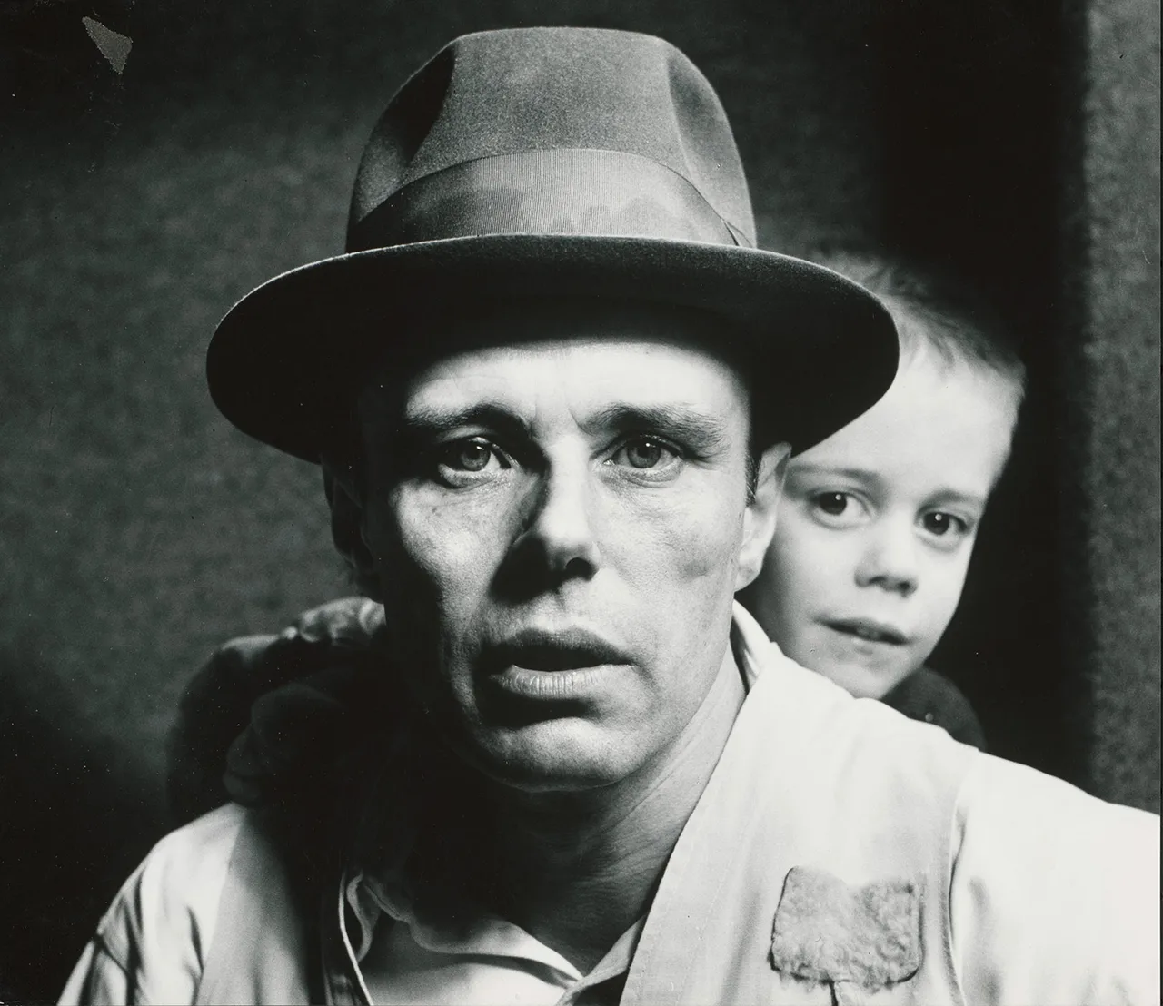 07 Mf Kuenstler Komplex Strelow Beuys