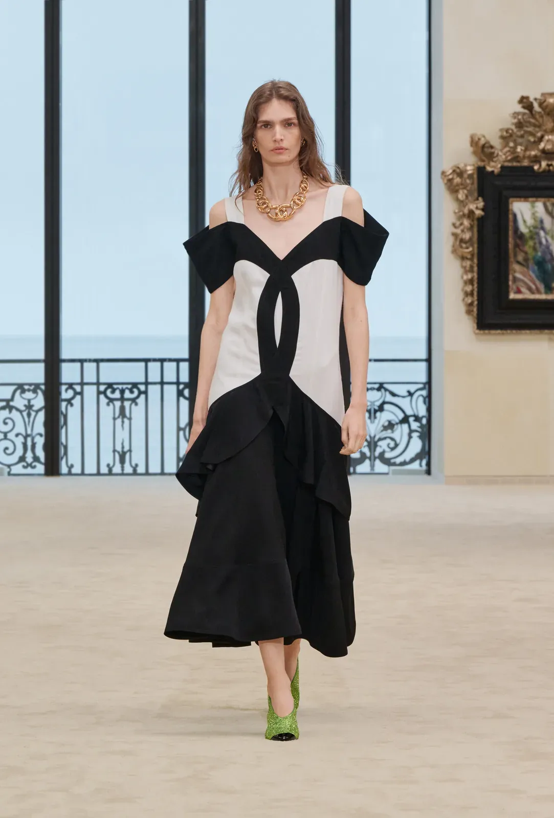 metal-chanel-cruise-edit-12.webp