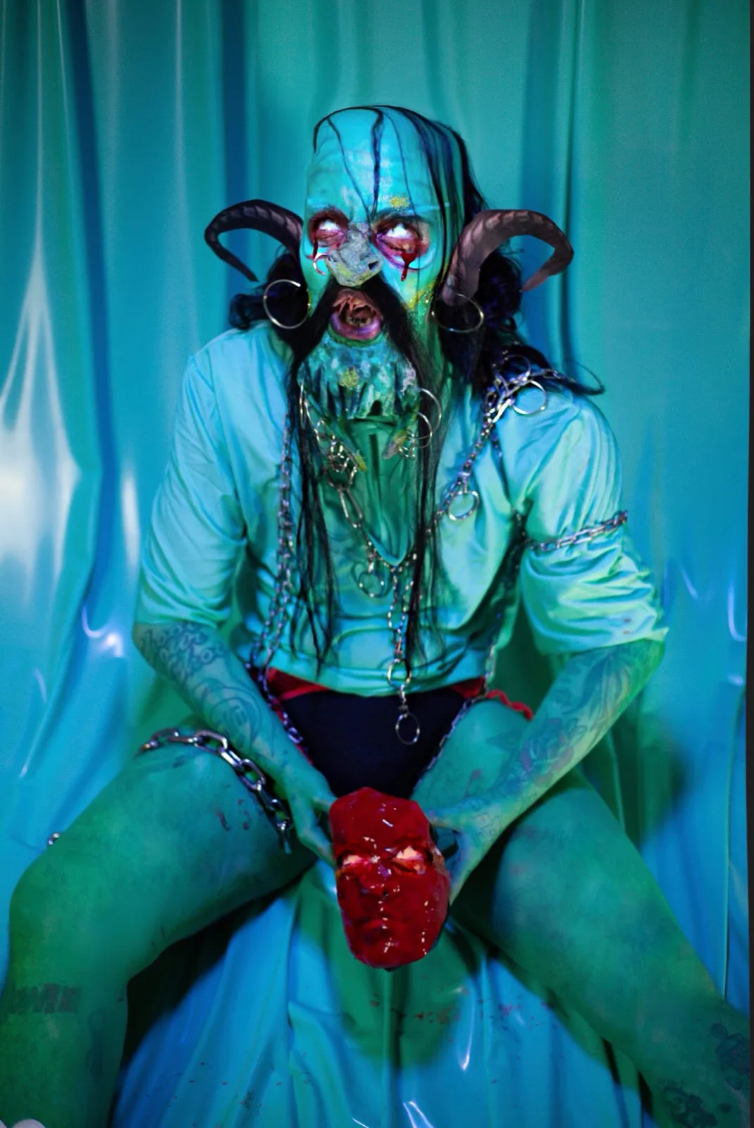 Shrek 666 Metalmagazine 3