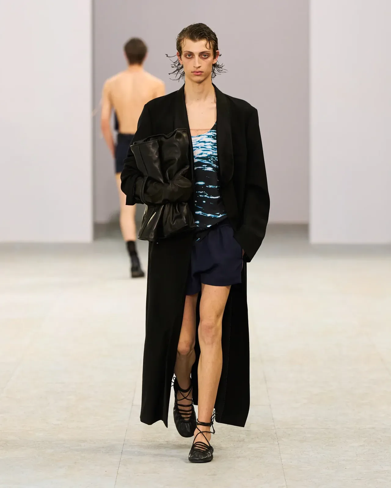 metal-dries-van-noten-s-s-2027-menswear-38