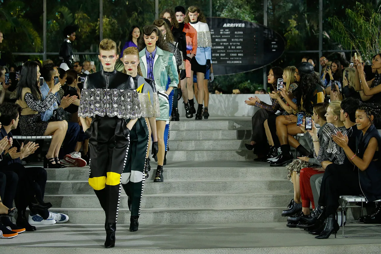Louis Vuitton Cruise 2020