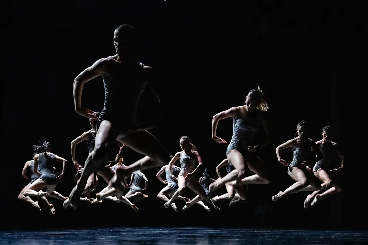 metal-requiem-ballet-edit-04