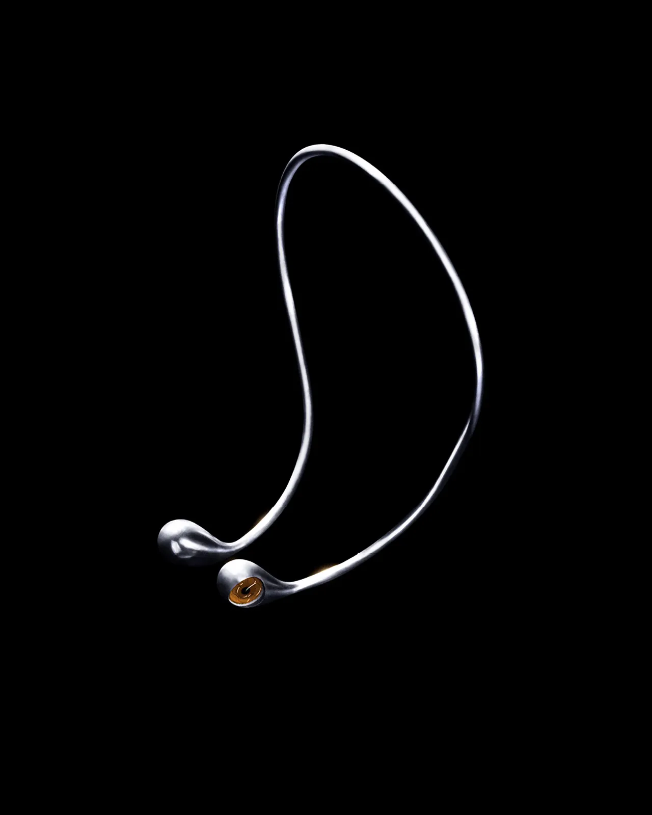 ALTER-HEADBAND-IN-SILVER-03_NOGRAPHIC