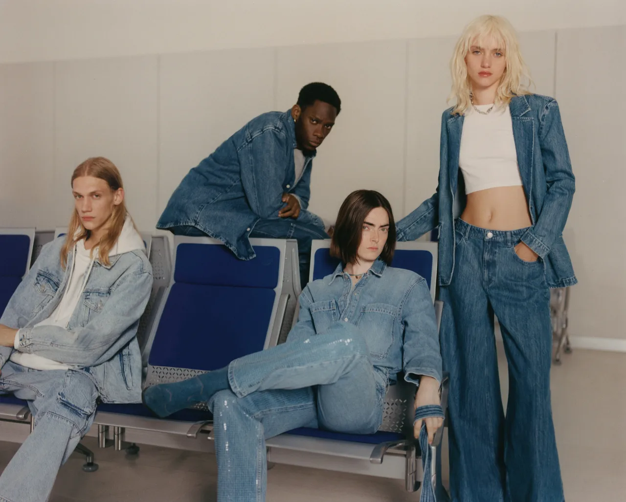 Pull Bear X Canad A3