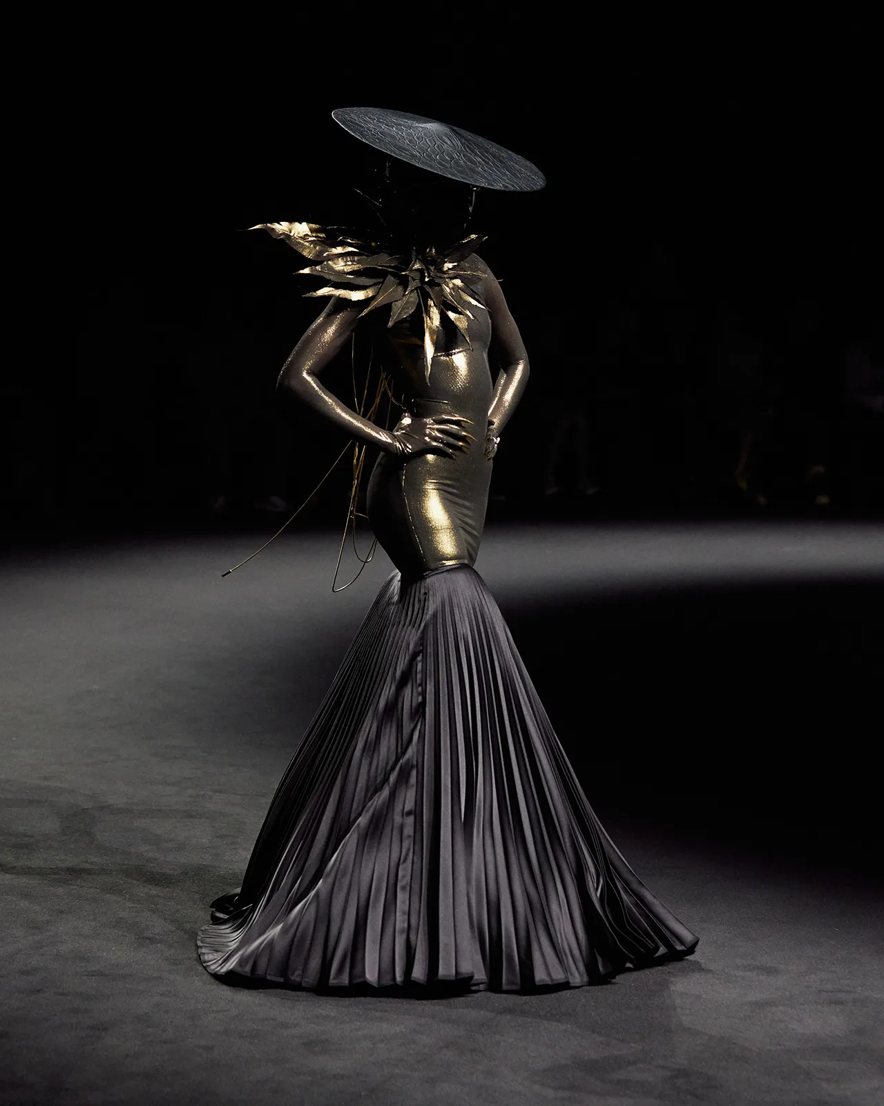 Robert_Wun_Fall-Winter_2025_Couture_9