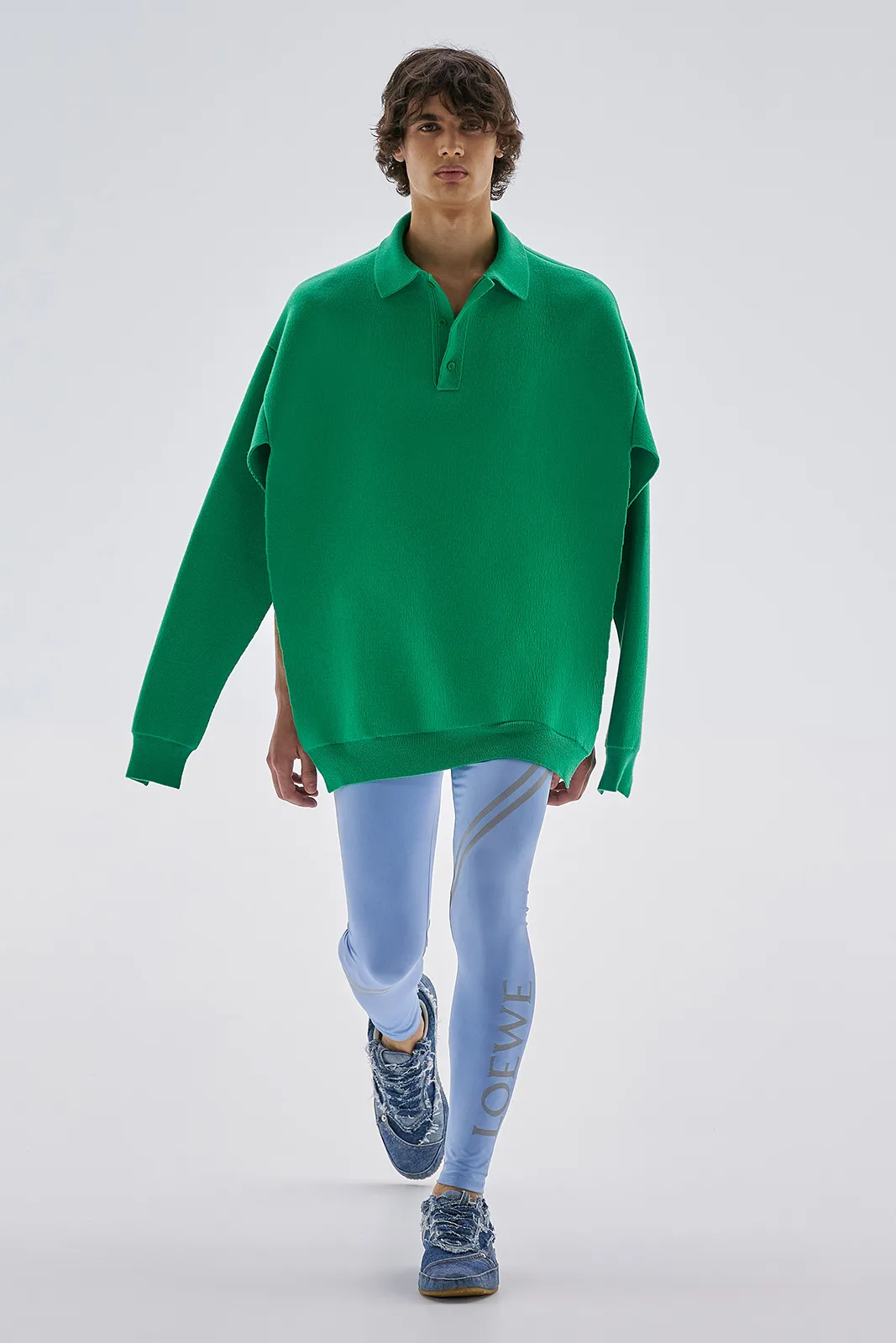 Loewe S S23 Mens Show Runway Look 22 Front Rgb Cropped 2x3 22