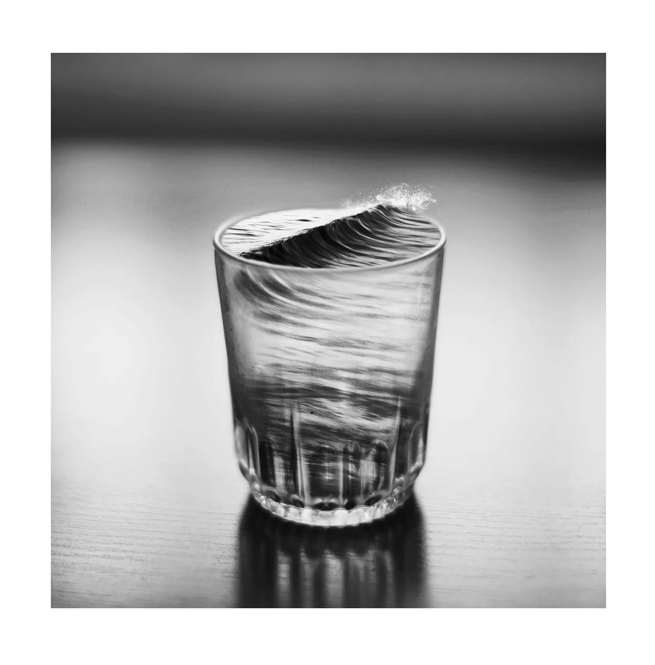 Silvia Grav Metalmagazine 1.jpg