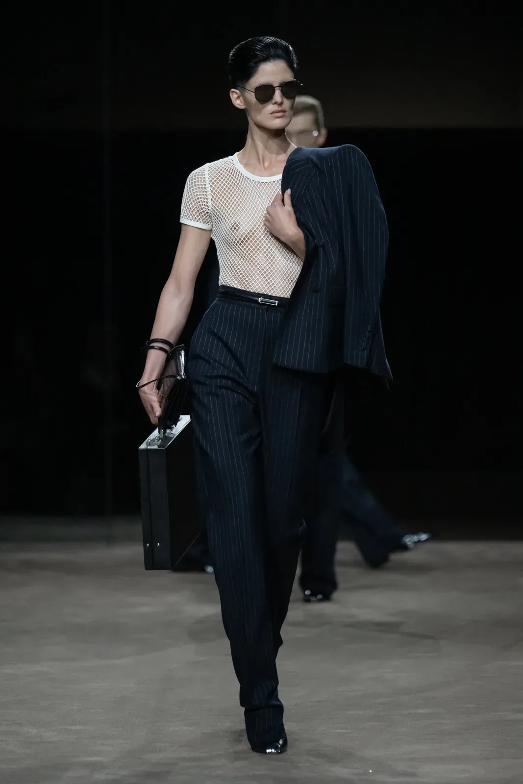 metal-tom-ford-ss27-03