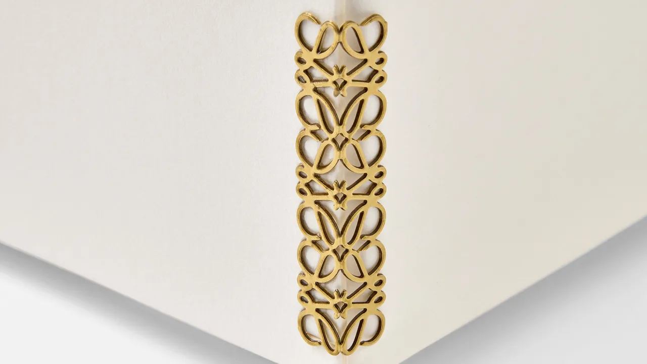 Crafted-World_Jonathan-Anderson-Loewe_7
