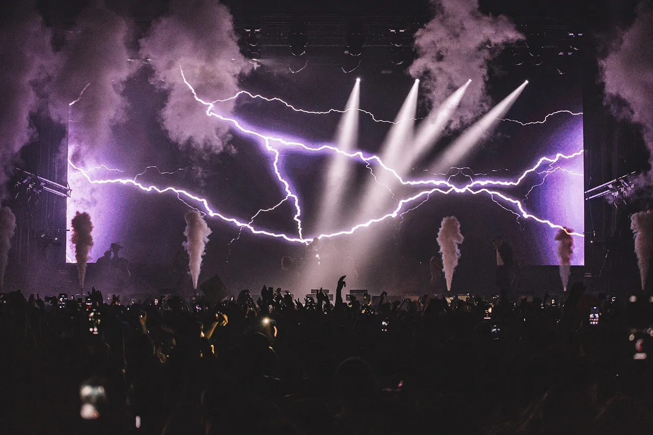 1 Badbunny Sonarnoche Sergioalbert 1