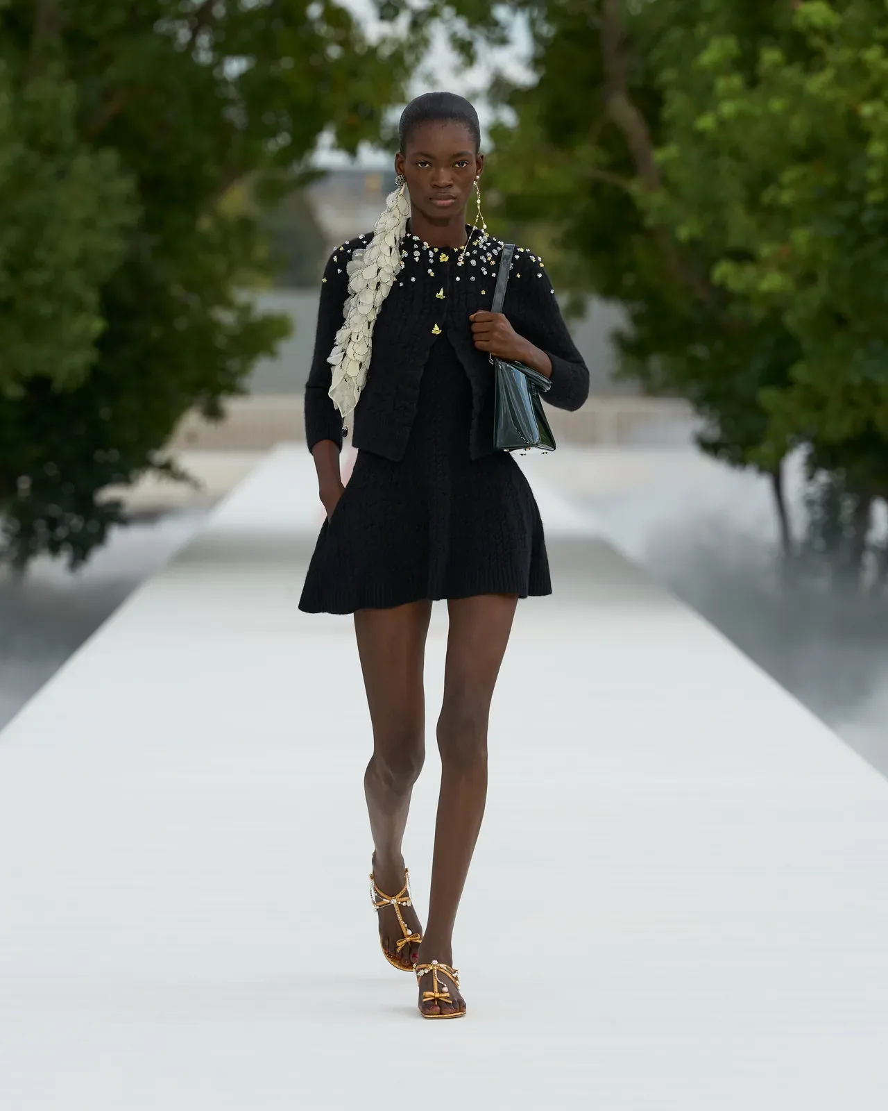 metal-dior-ss27-24.webp
