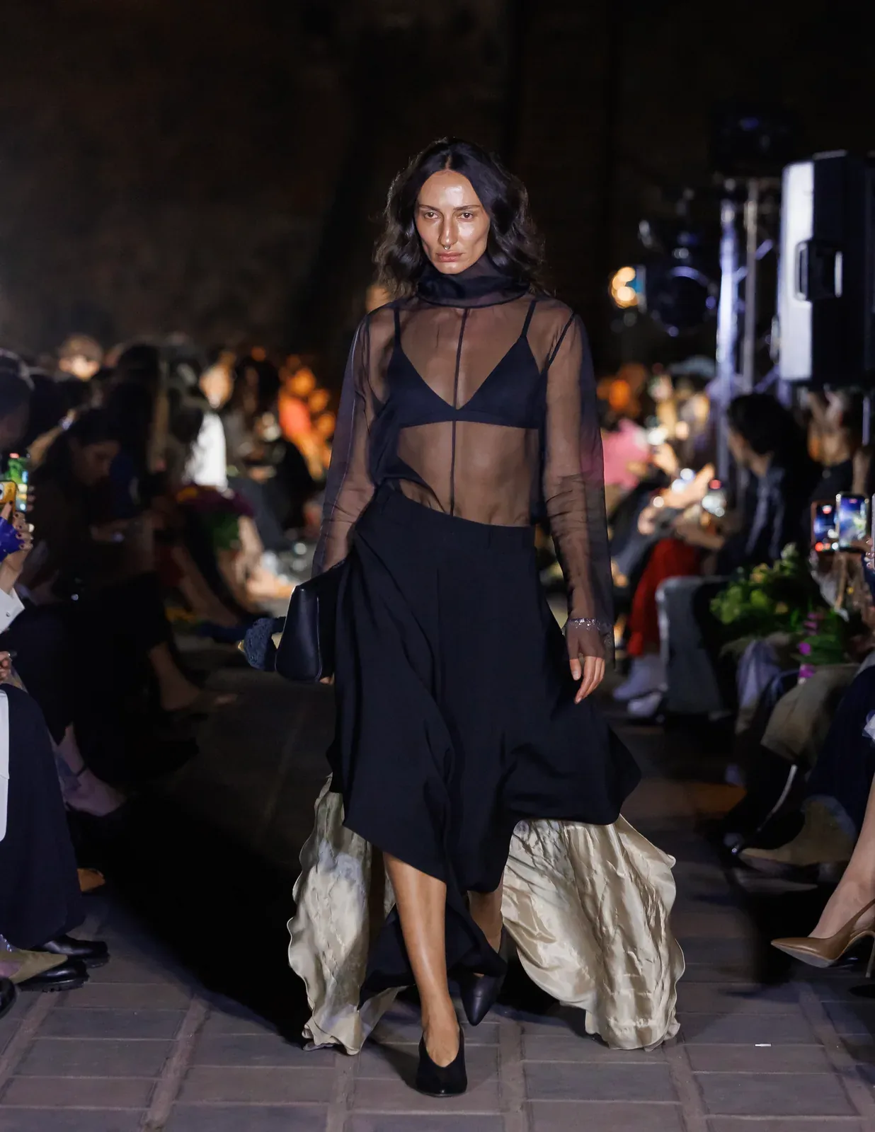 metal-yerevan-fashion-week-2026-soncess-03