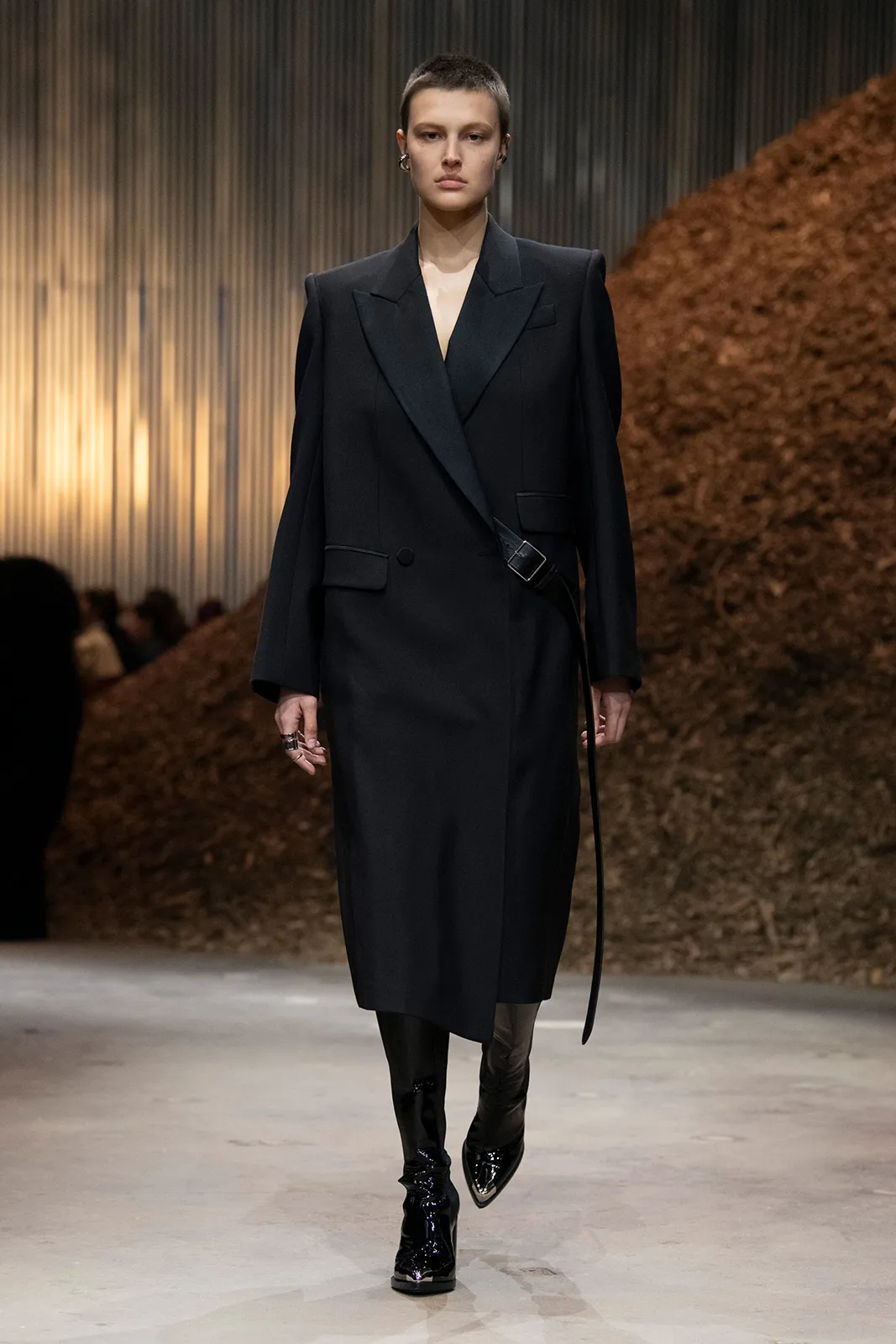 Alexander Mc Queen Fw 2022 Metalmagazine 2