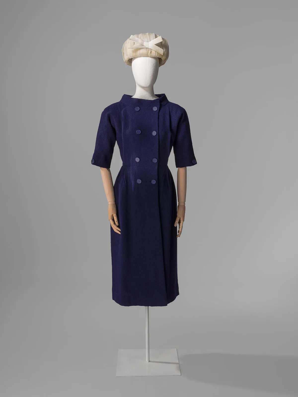 Balenciaga Laeleganciadelsombrero Metalmagazine 7