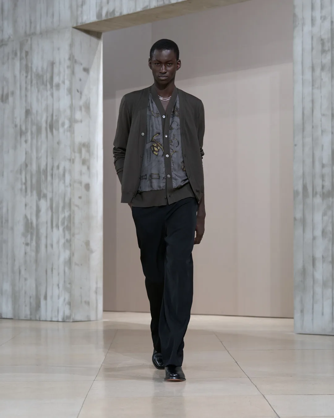 HERMES_MRTW_SHOW_AW25_RUNWAY_FILIPPOFIOR_24.jpg