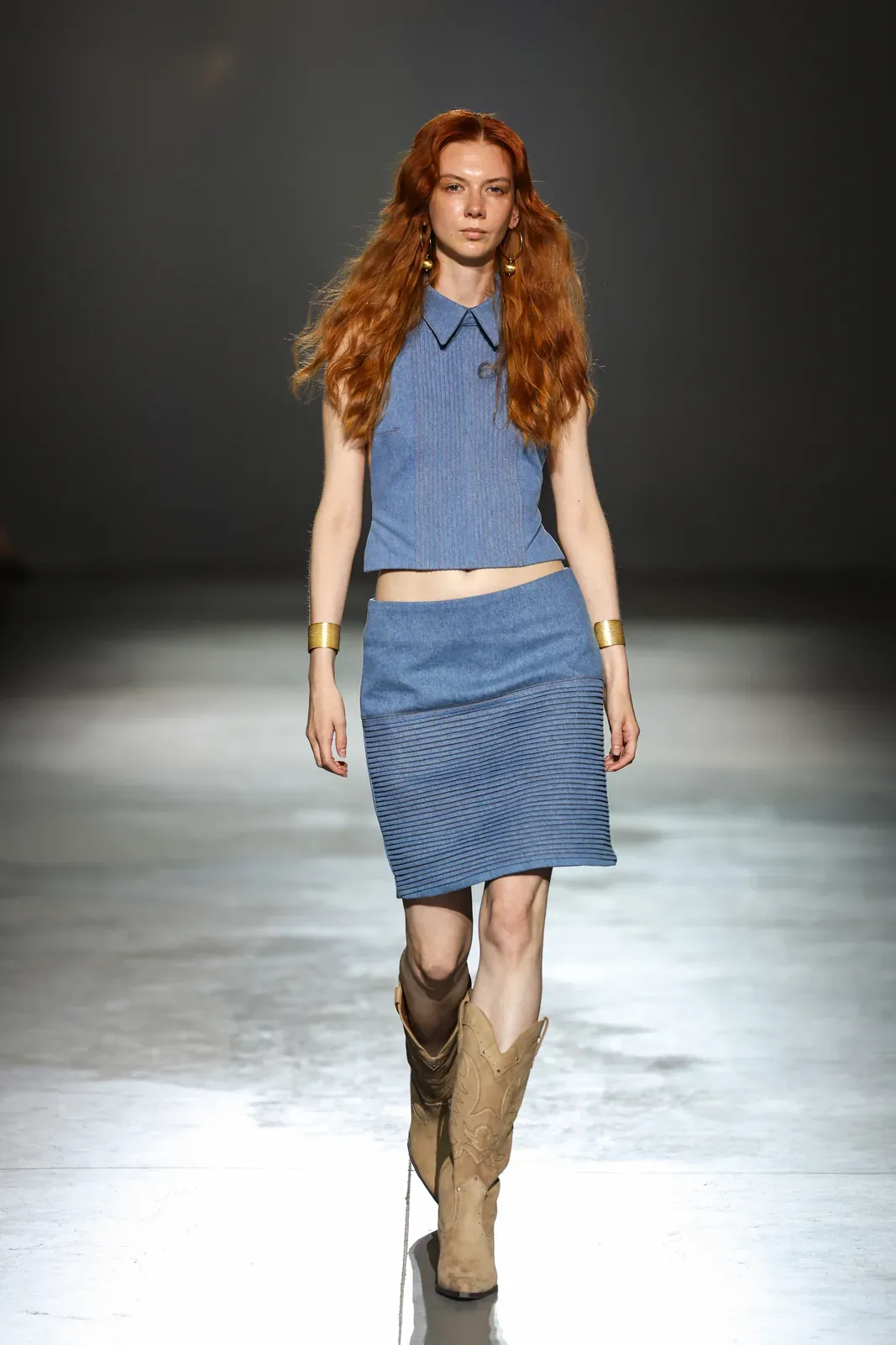 metal-ukrainian-fashion-week-ss27-06.webp