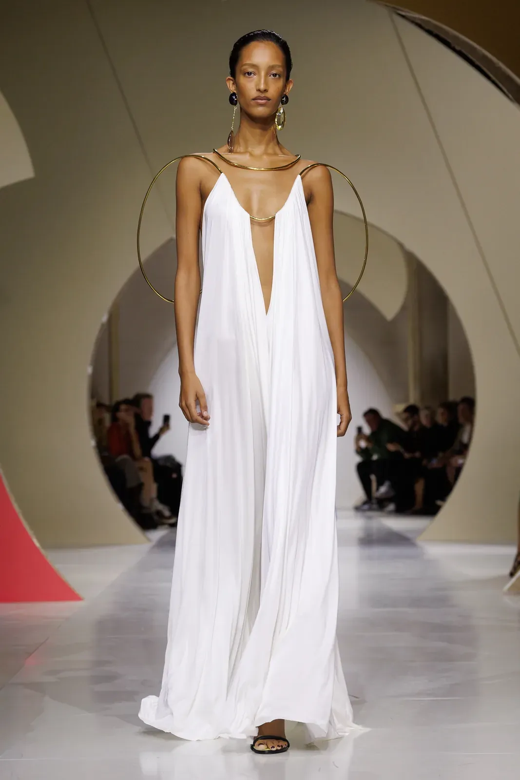 metal-givenchy-ss27-31