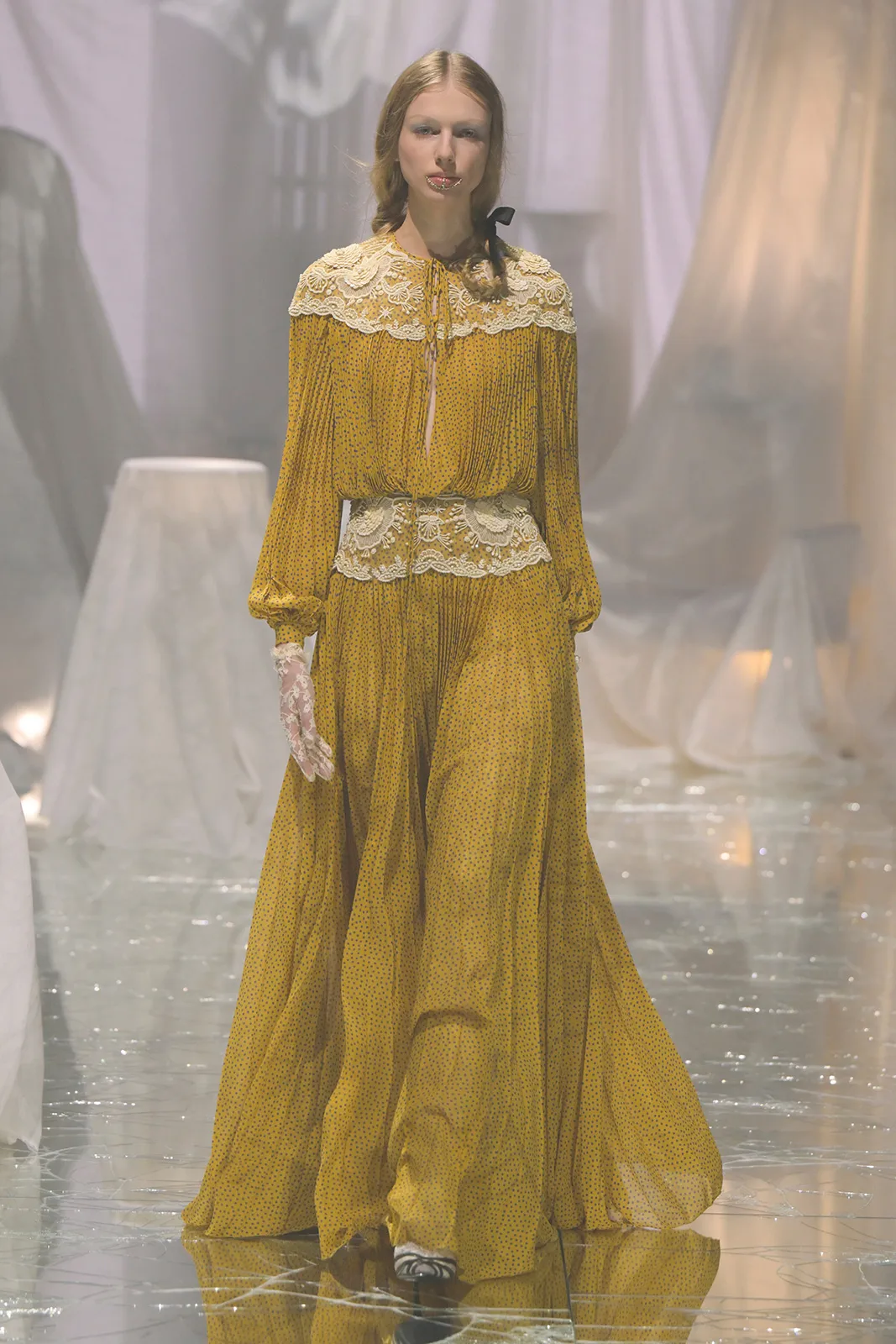 Valentino_s_s_2025_23
