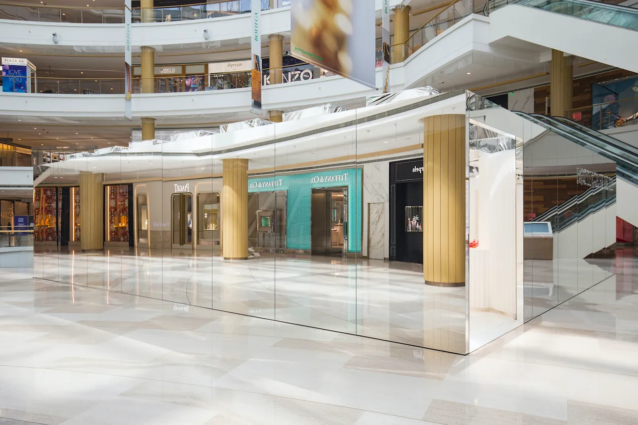 Bottega Veneta Invisible Store 5