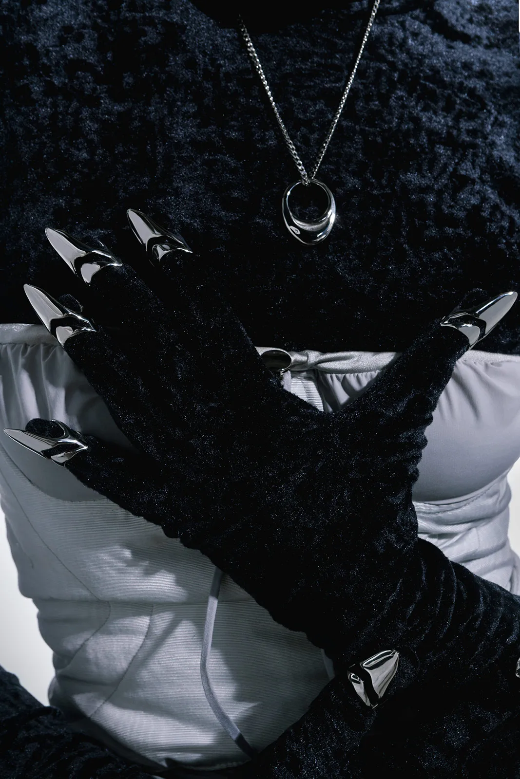 Vitaly Fall2021 Editorial High 16