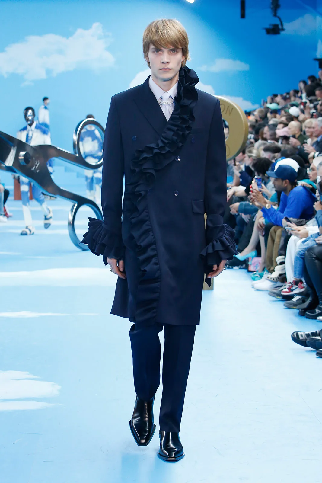 Louis Vuitton F W20 Metalmagazine 29