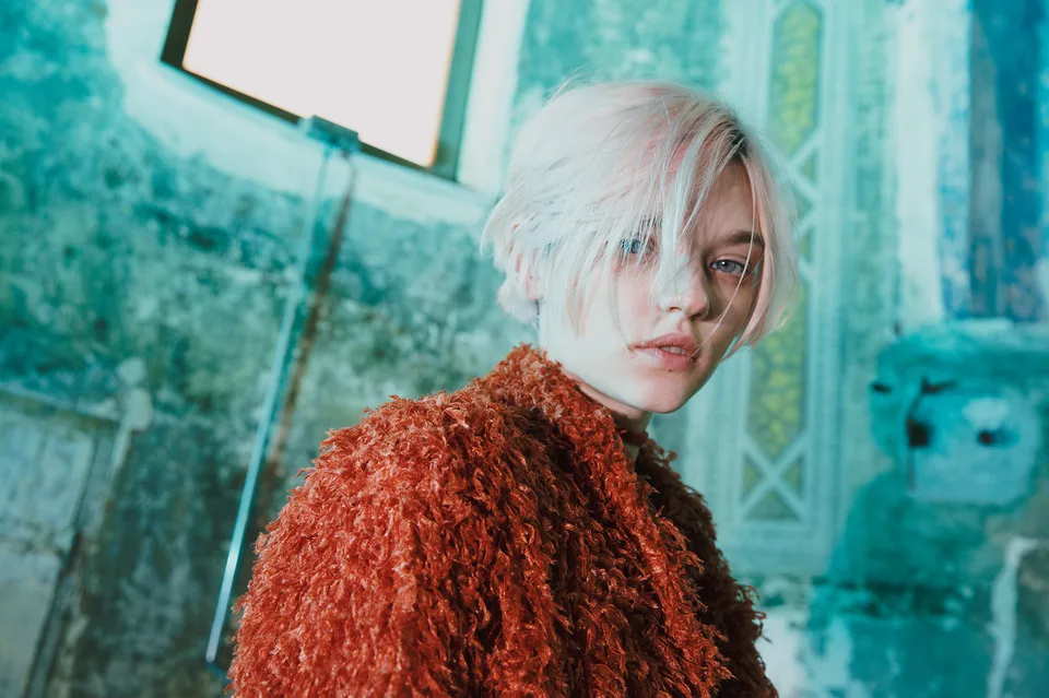 VI MMXX F/W 2022