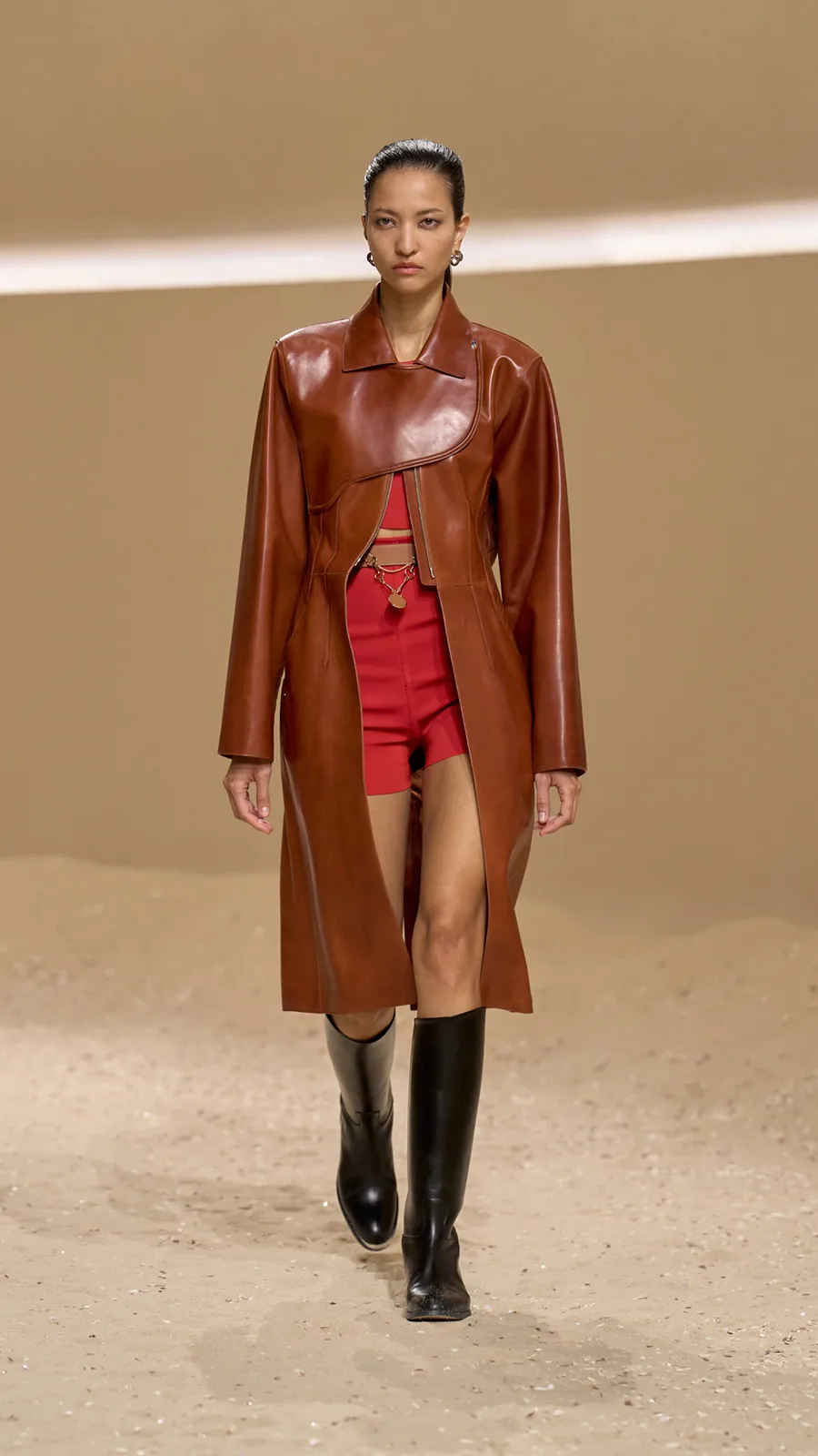 HERMES_WRTW_SS26_Runway_14