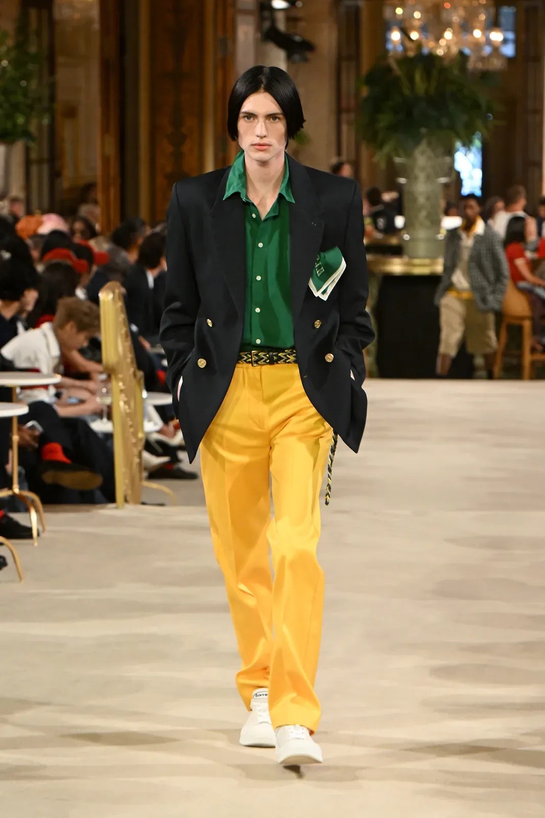 metal-tommy-hilfiger-spring-2027-04