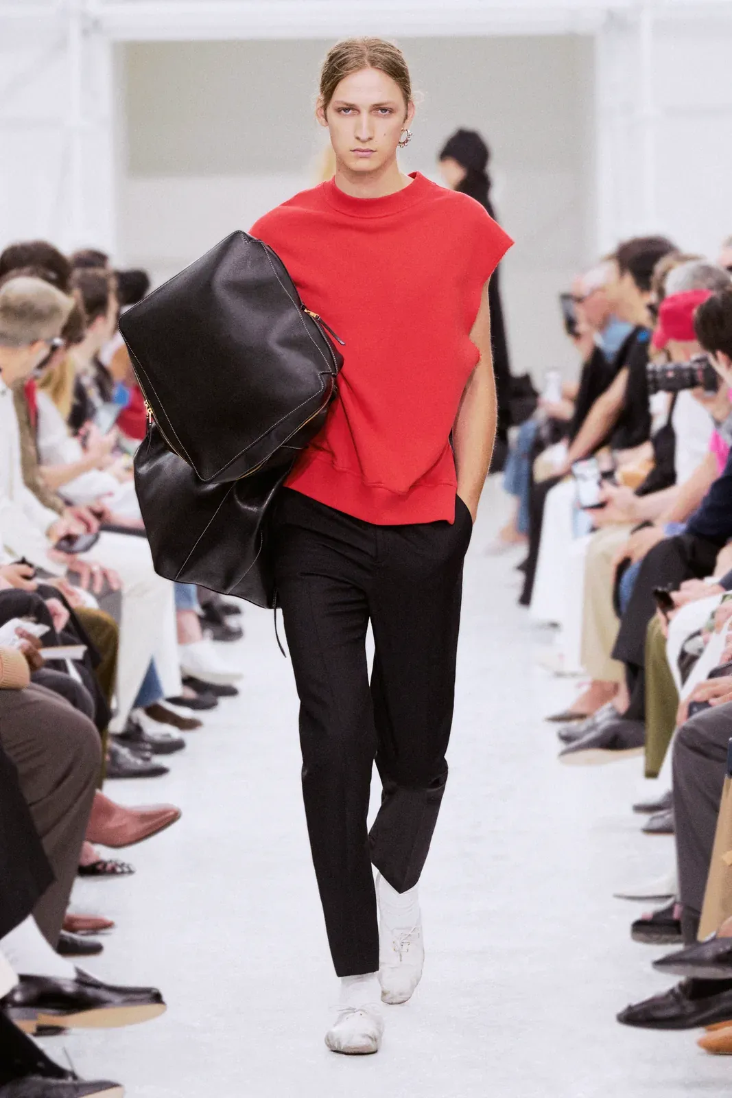 metal-celine-s-s-2027-menswear-12