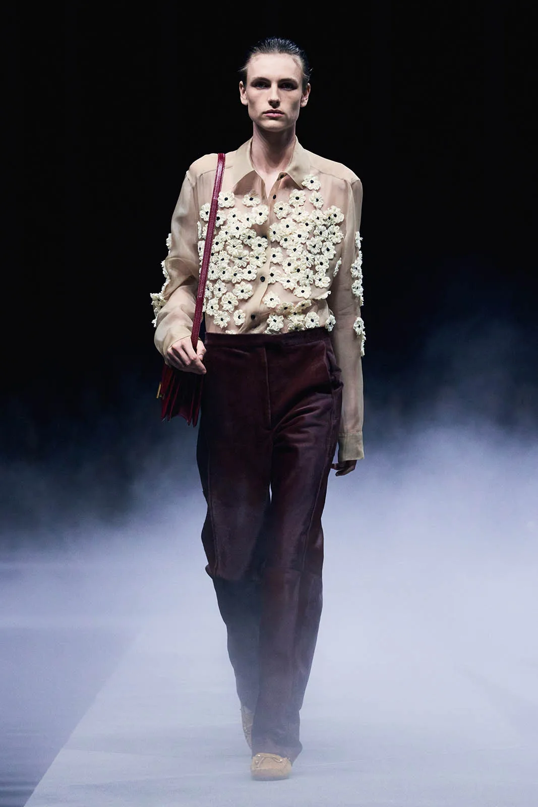 KHAITE_S26_RUNWAY_HANNA-TVEITE_24
