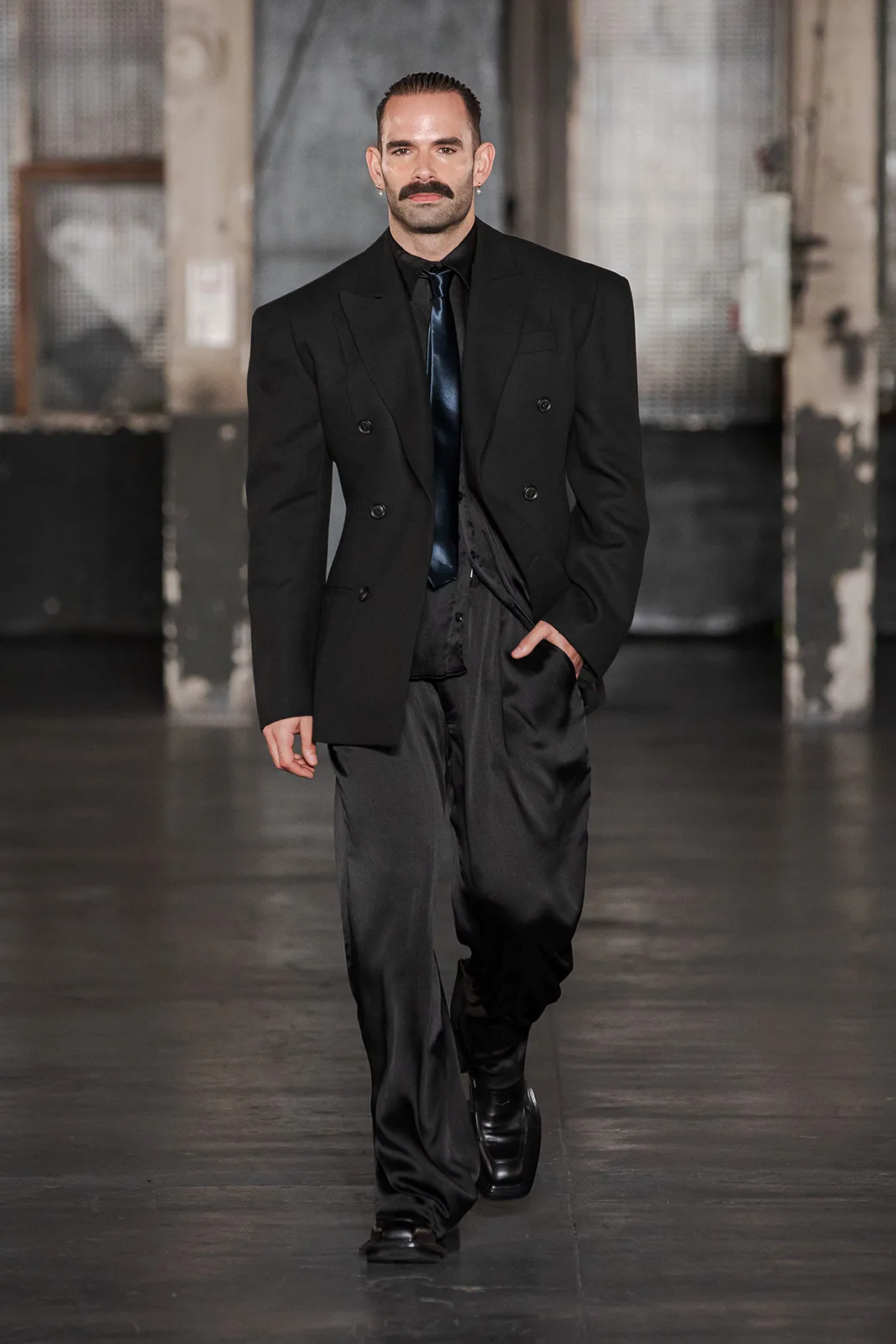 Louis Gabriel Nouchi Metalmagazine 11.jpg